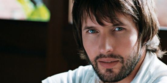 Haber | James Blunt: Bana yaplan ecinsel yaktrmasndan onur duyuyorum