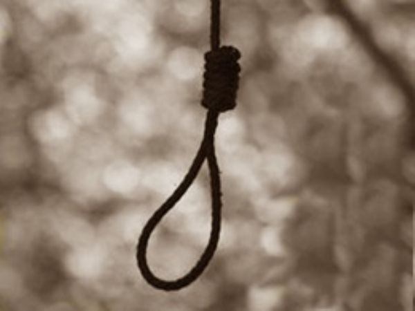 İran, iki eşcinsel hakları aktivistini idama mahkûm etti